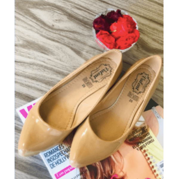 Balerina Style Shoes for Women, Made of Beige Patent Leather